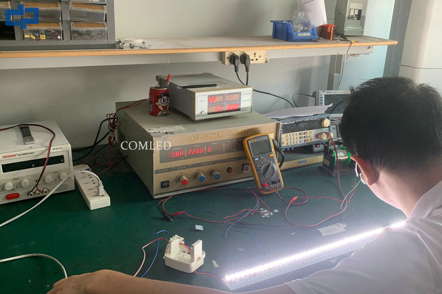 Shenzhen COMLED electronic Technology Co.,ltd γραμμή παραγωγής του κατασκευαστή